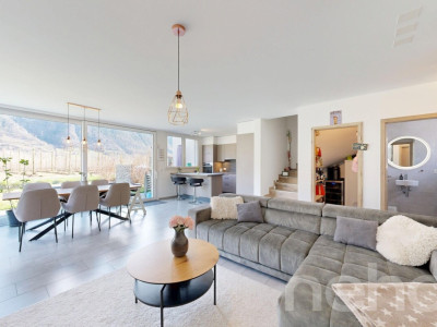 Superbe maison mitoyenne en bout de rangée image 2