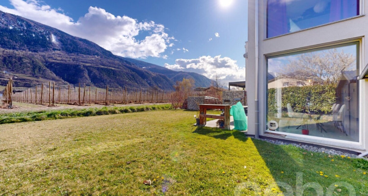 Superbe maison mitoyenne en bout de rangée image 3