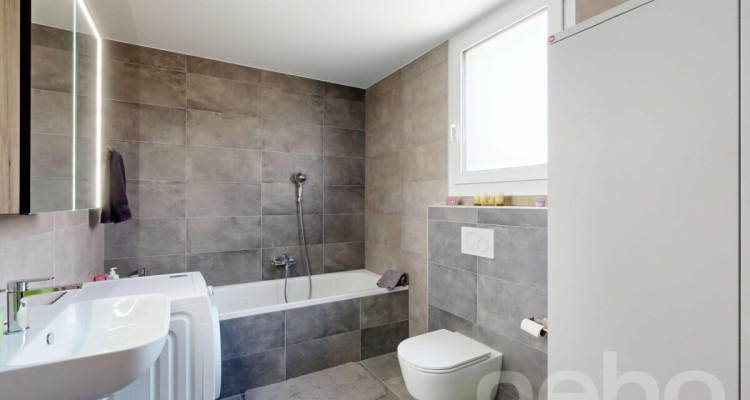 Superbe maison mitoyenne en bout de rangée image 10