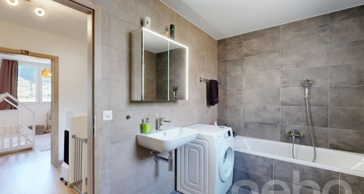 Superbe maison mitoyenne en bout de rangée image 11