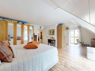 Modernes 5.5-Zimmer Reiheneckhaus mit Garten in Aristau image 9