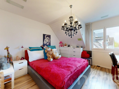 Modernes 5.5-Zimmer Reiheneckhaus mit Garten in Aristau image 12