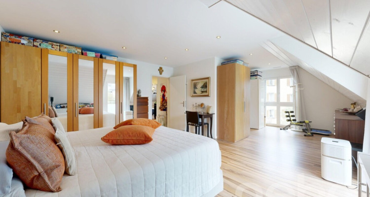 Modernes 5.5-Zimmer Reiheneckhaus mit Garten in Aristau image 9