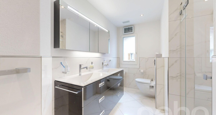 Modernes 5.5-Zimmer Reiheneckhaus mit Garten in Aristau image 11