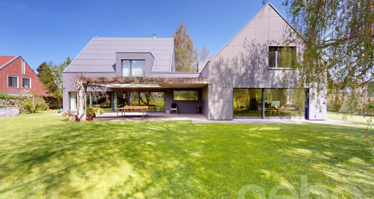 Architektur, Raum und Privatsphäre an ruhiger Lage von Mörschwil image 1