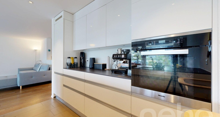 Neuwertige 4.5-Zimmerwohnung mit hochwertigem Ausbaustandard image 2