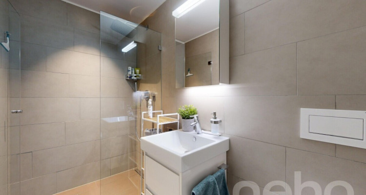 Neuwertige 4.5-Zimmerwohnung mit hochwertigem Ausbaustandard image 9