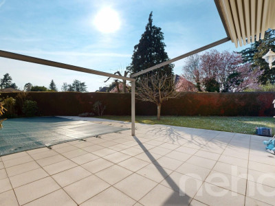 Dans un quartier de villas image 7