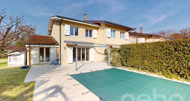 Dans un quartier de villas image 2