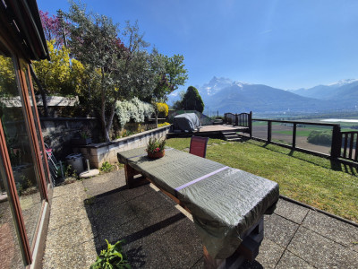 Maison villageoise de 4,5 pièces, rénovée et agrandie , vue magnifique image 2