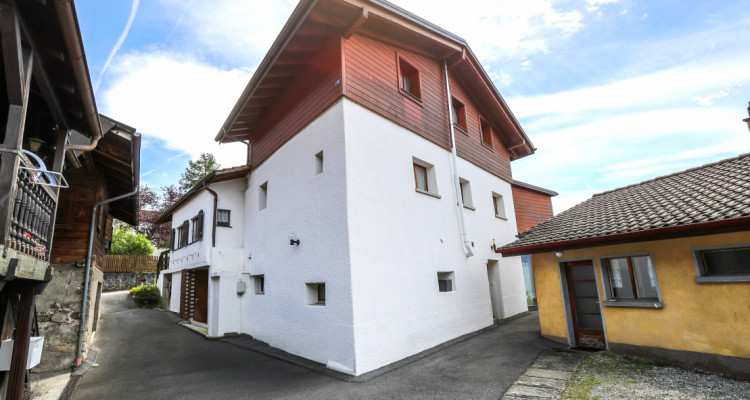Maison villageoise de 4,5 pièces, toute rénovée et agrandie, vue magnifique image 4