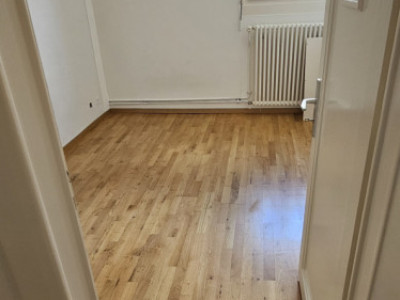 4 pièces au 4ème étage - Rue du Sablon 23 à Morges image 7