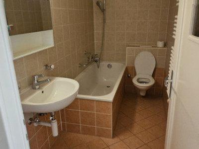 4 pièces au 4ème étage - Rue du Sablon 23 à Morges image 10