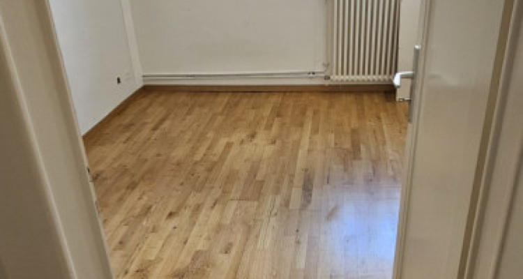 4 pièces au 4ème étage - Rue du Sablon 23 à Morges image 7