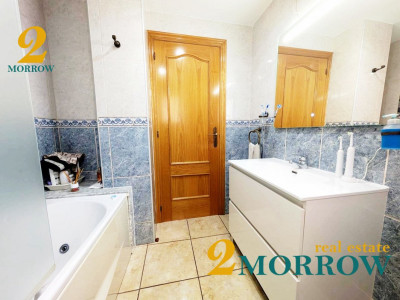 Appartement rénové meublé disponible de suite dans une station balnéaire  image 9