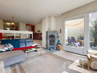 Charmantes Reihenmittelhaus mit sonnigem Garten in Unterengstringen image 4