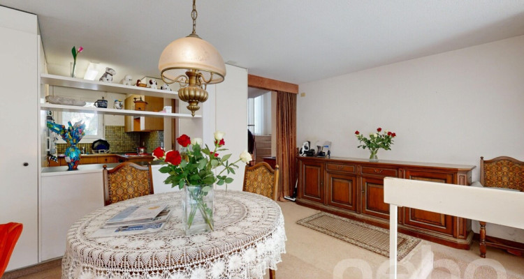 Charmantes Reihenmittelhaus mit sonnigem Garten in Unterengstringen image 3