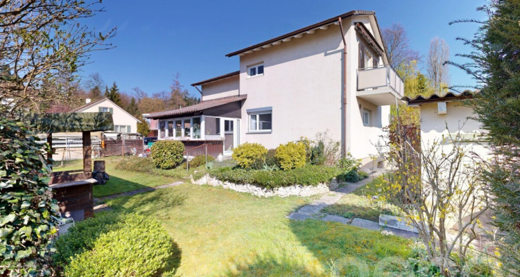 Freistehendes 5-Zimmer EFH mit viel Potenzial und grossem Garten image 11