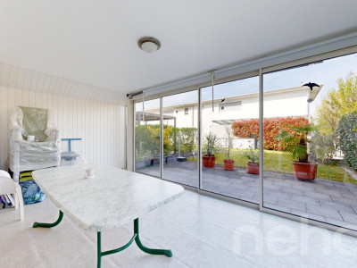 Attraktives 5.5-Zimmer Reiheneckhaus mit pflegeleichtem Garten image 3