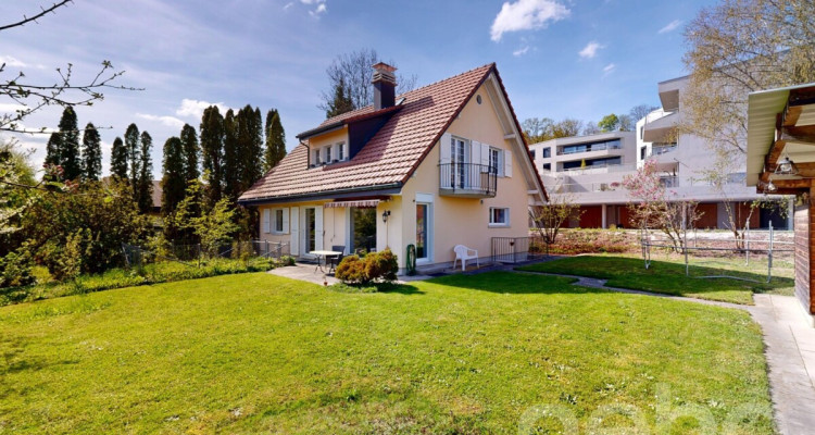 Cadre serein et luminosité exceptionnelle pour cette maison familiale image 1