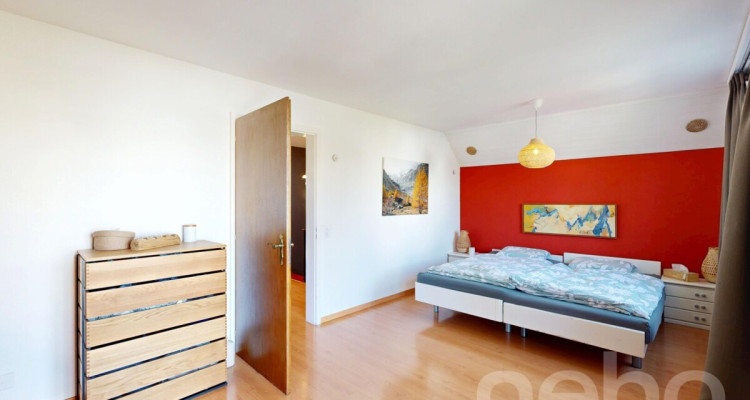 Cadre serein et luminosité exceptionnelle pour cette maison familiale image 7