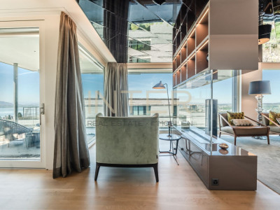 Exklusive 4.5-Zimmer-Terrassenwohnung mit direktem Liftzugang und See-, Berg- und Stadtsicht in Zug image 2