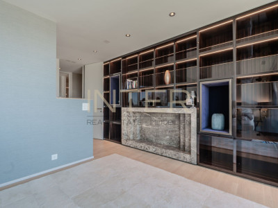 Exklusive 4.5-Zimmer-Terrassenwohnung mit direktem Liftzugang und See-, Berg- und Stadtsicht in Zug image 12