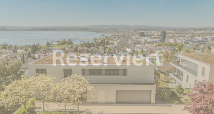 Reserviert: Exklusive 4.5-Zimmer-Terrassenwohnung mit direktem Liftzugang und See-, Berg- und Stadtsicht in Zug image 1