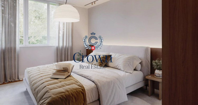 Contemporary elegance in a wooded setting image 12