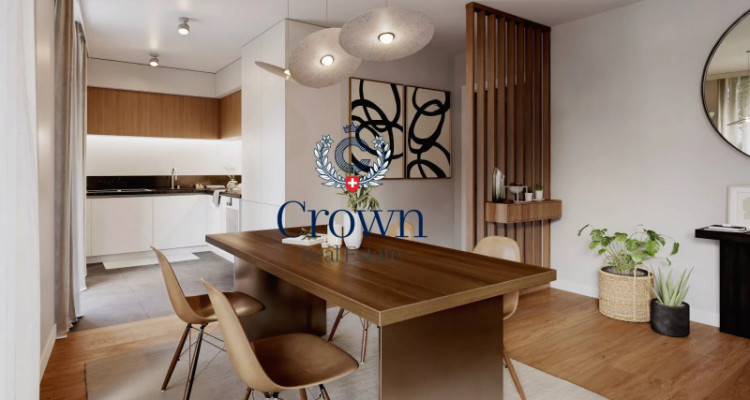 Contemporary elegance in a wooded setting image 9