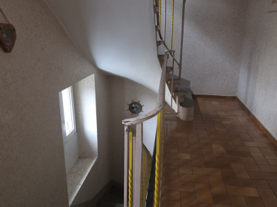 lucratif Immeuble de rendement  image 8