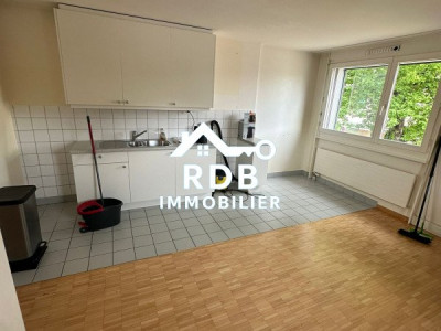 Appartement en duplex de 4,5 pièces au 1er étage situé à Onex 1213 image 5