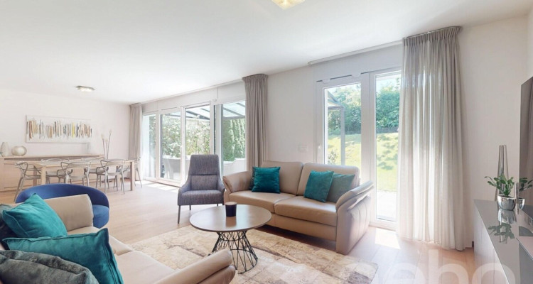 Jolie maison mitoyenne avec jardin, parfaitement entretenue image 3