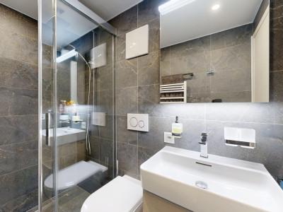 A deux pas du cycle dorientation et de lécole image 11