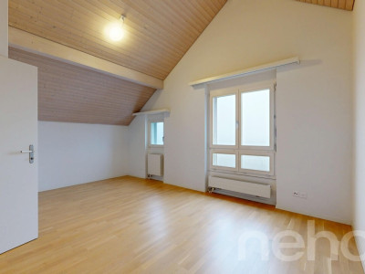 Grosszügige 3.5-Zimmer-Dachwohnung mit viel Licht und Raumhöhe image 7