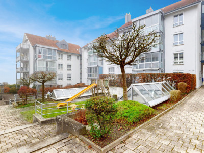 Grosszügige 3.5-Zimmer-Dachwohnung mit viel Licht und Raumhöhe image 11