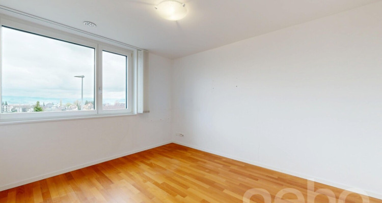 Moderne 5.5-Zi.-Wohnung mit Weitsicht und Balkon - Wil SG image 10
