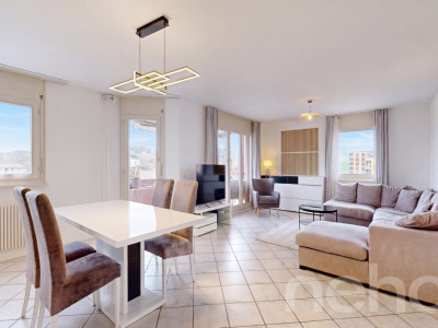 Appartement lumineux avec grande terrasse au c?ur de Châtel image 4