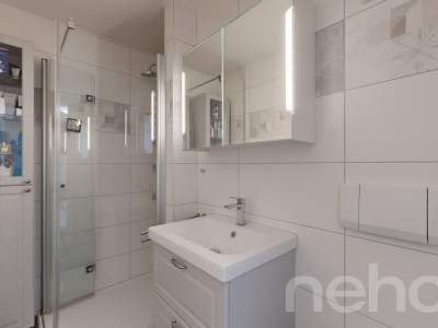 Appartement lumineux avec grande terrasse au c?ur de Châtel image 12