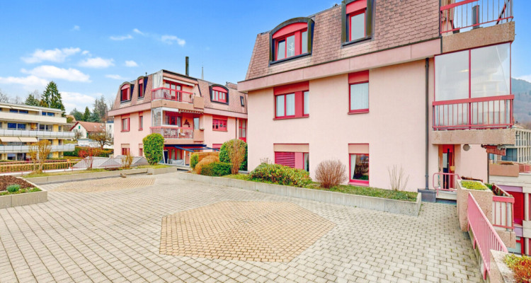 Appartement lumineux avec grande terrasse au c?ur de Châtel image 1