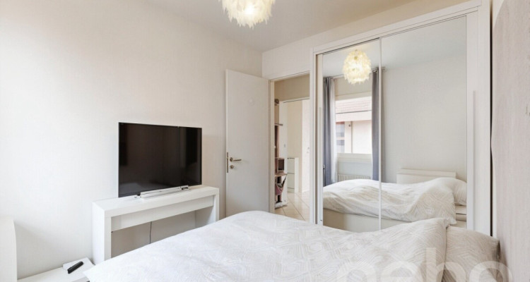 Appartement lumineux avec grande terrasse au c?ur de Châtel image 8