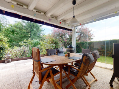 Élégance discrète en impasse ? villa familiale entre nature et ville image 2