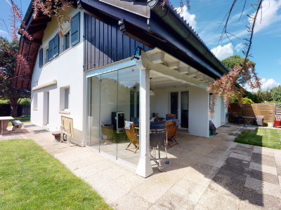 Élégance discrète en impasse ? villa familiale entre nature et ville image 10