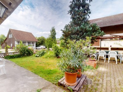 Charmantes Mehrgenerationenhaus mit viel Raum und Charakter image 2