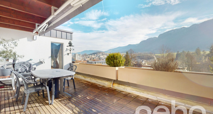 Appartement attique 5.5 pièces ? Terrasse 32m² et Vue Panoramique image 1