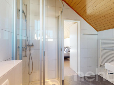 Lichtdurchflutete Doppelhaushälfte in erhöhter Lage image 8