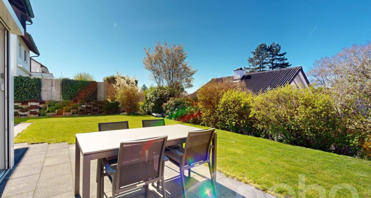 Lichtdurchflutete Doppelhaushälfte in erhöhter Lage image 3