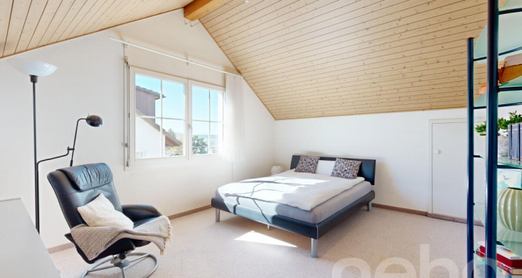 Lichtdurchflutete Doppelhaushälfte in erhöhter Lage image 9