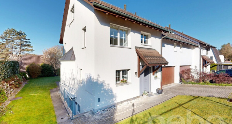 Lichtdurchflutete Doppelhaushälfte in erhöhter Lage image 12