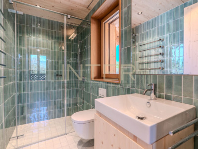 Erstbezug in Risch: Exklusive 2.5-Zimmer-Maisonettewohnung im separaten Stöckli image 7